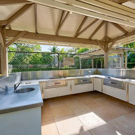Noosa Dreaming In Luxury Beachside Resort Exterior photo